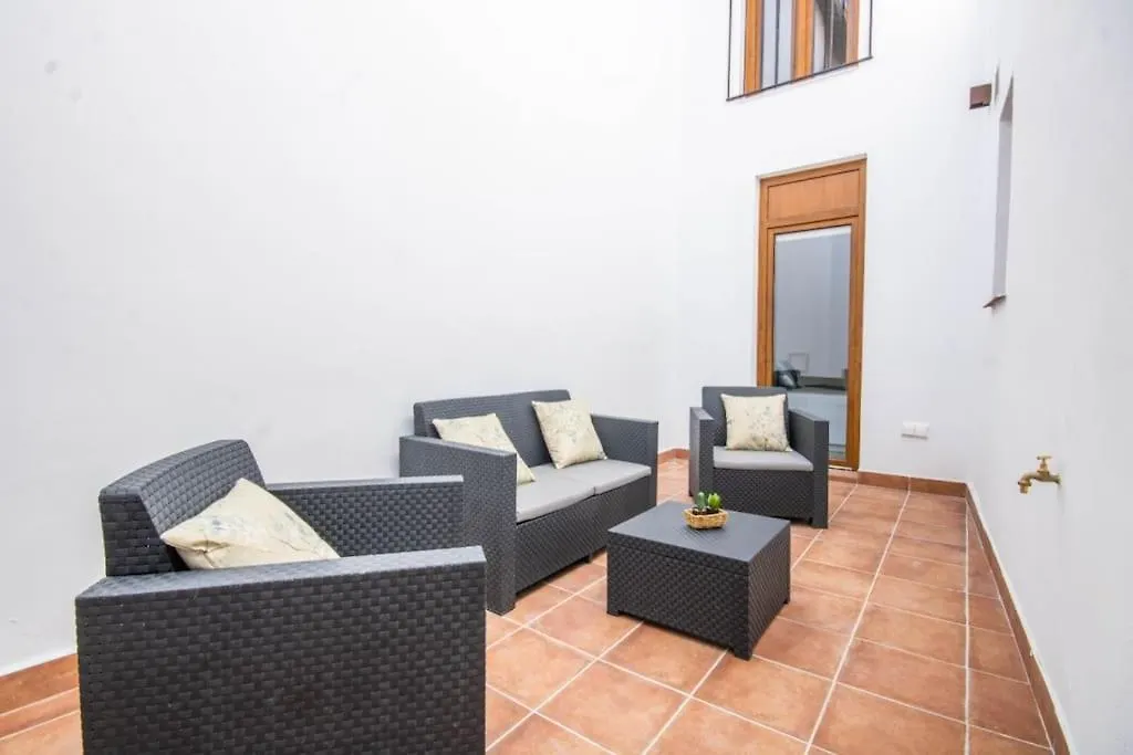 Stunning Andalusian Oasis With Terrace & Pool Apartment Cordoba 0*,  Spain