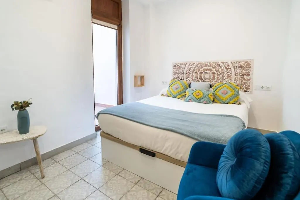 Stunning Andalusian Oasis With Terrace & Pool Apartment Cordoba Spain